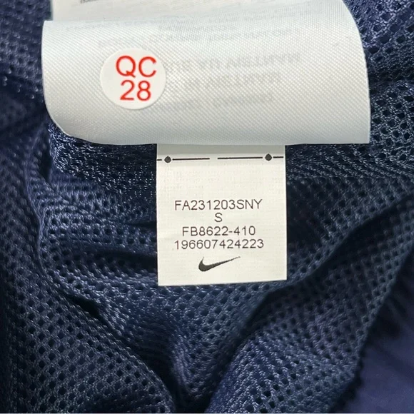 Nike Sportswear Solo Swoosh Woven Track Jacket Men’s Size Small - Picture 9 of 11